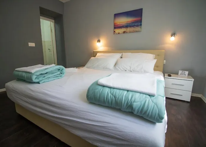 ゲストハウス M モスタル