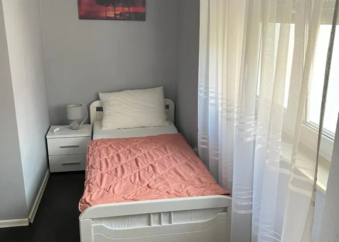 M ゲストハウス モスタル