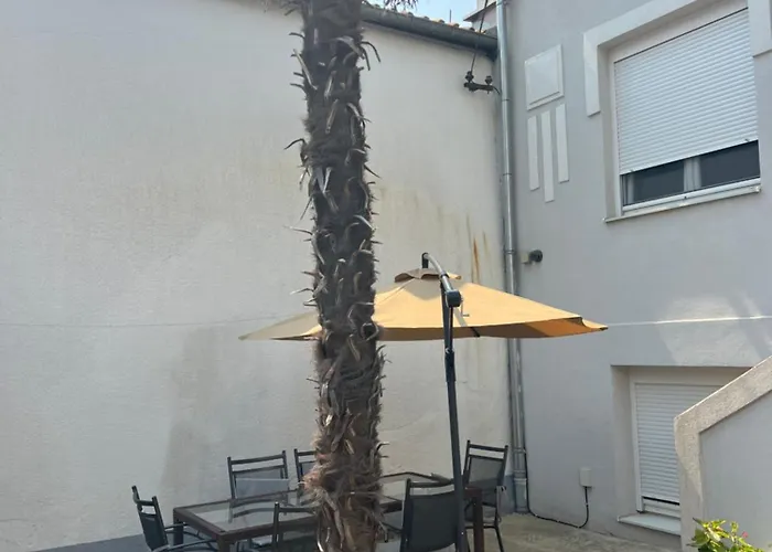 M ゲストハウス モスタル