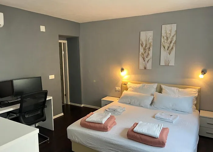 ゲストハウス M モスタル