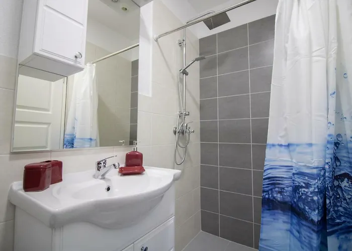 M ゲストハウス モスタル